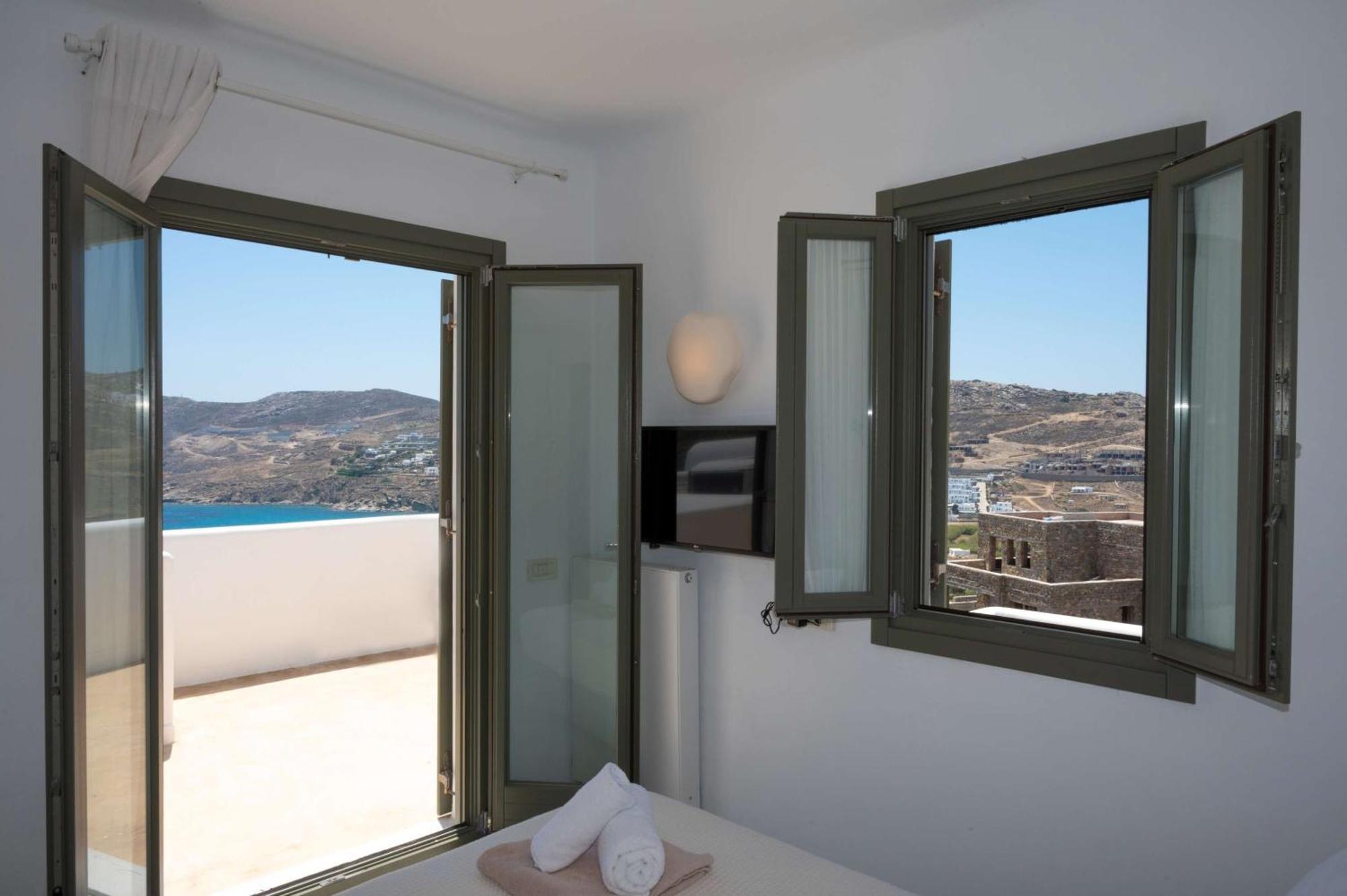 Margi Villas Mykonos Town ภายนอก รูปภาพ