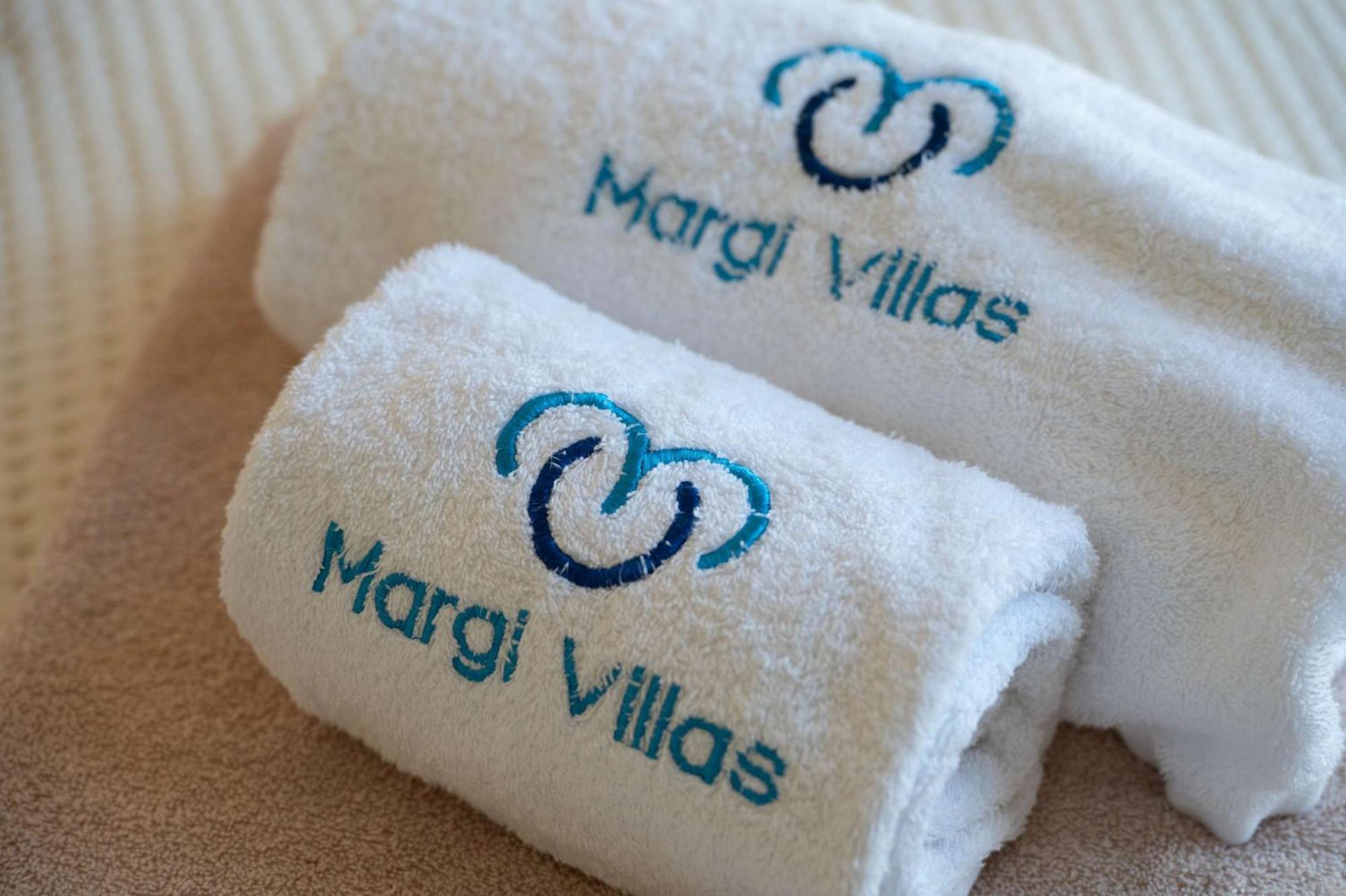 Margi Villas Mykonos Town ภายนอก รูปภาพ