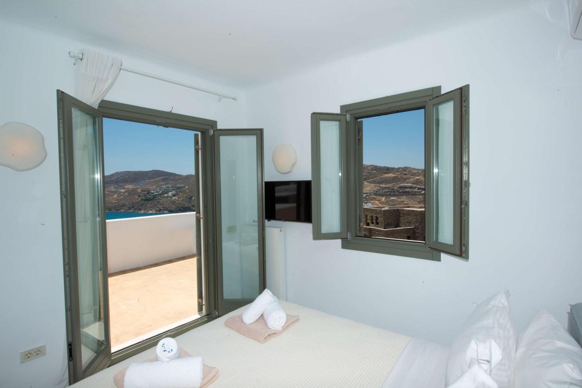 Margi Villas Mykonos Town ภายนอก รูปภาพ